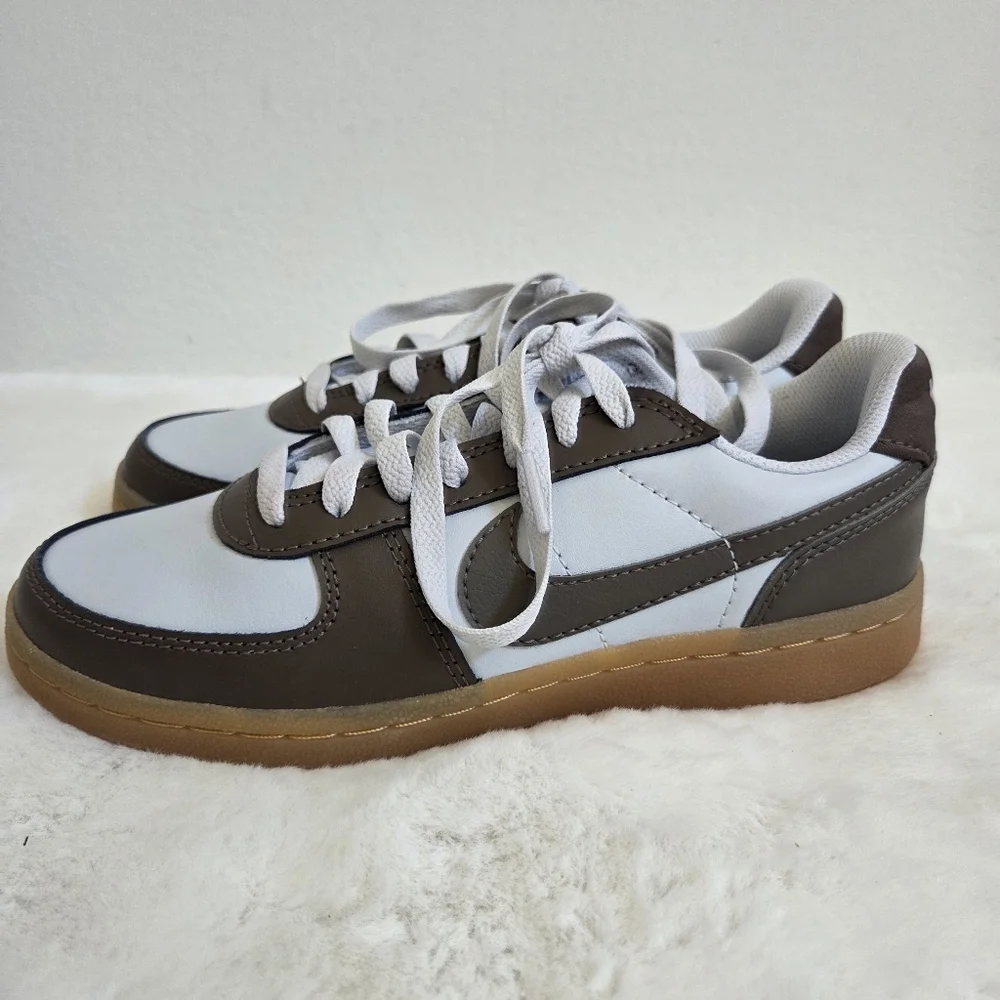 Nike Field General 'Ironstone Gum' Size 4Y